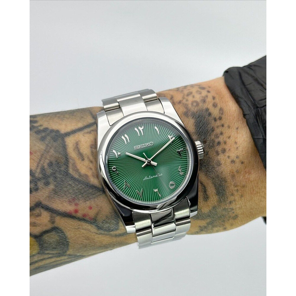Custom Seiko Mod • Green Fluted Arabic No-Date Oyster